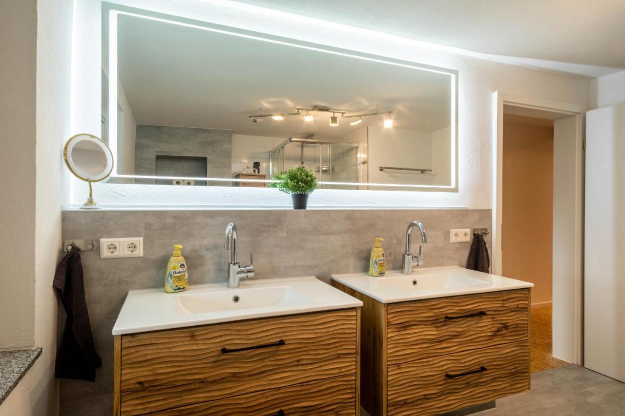 FDH Ferienwohnung Ellenweiler Bis 15 P מראה חיצוני תמונה